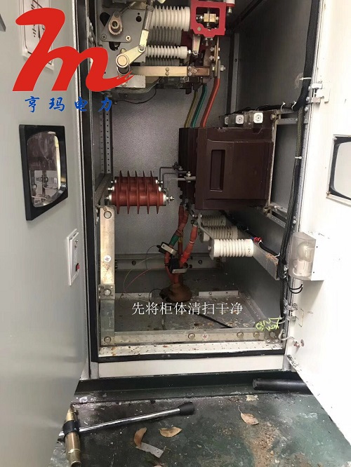 開關(guān)柜,環(huán)形網(wǎng)絡(luò)機(jī)柜和機(jī)箱的防冷凝堵塞方案