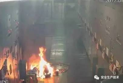 用電安全——值班人員非法進入高壓開關柜，并遭受6kV高壓電擊。