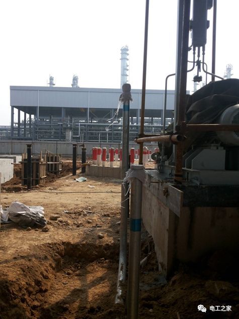 一條完成開關(guān)柜安裝,電纜橋架施工,電纜敷設(shè)及布線施工,照明配電箱施工