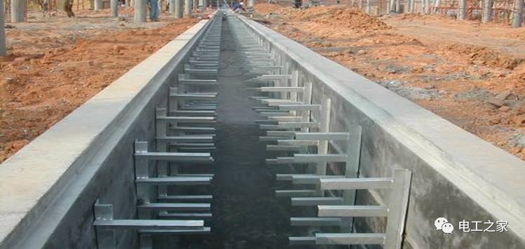 一條完成開關(guān)柜安裝,電纜橋架施工,電纜敷設(shè)及布線施工,照明配電箱施工