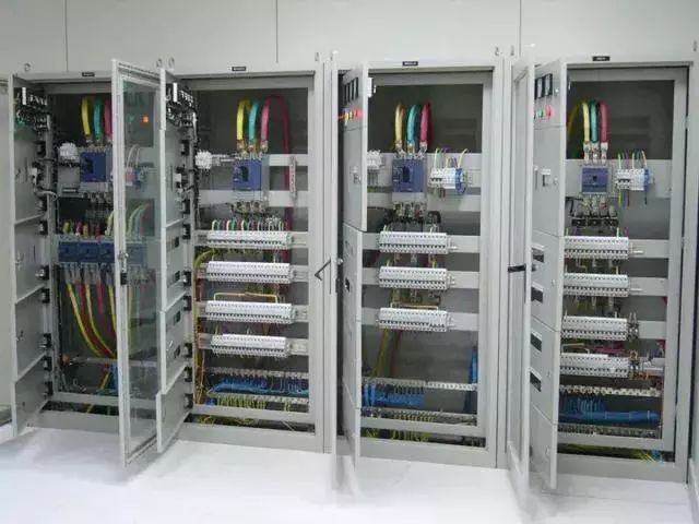 你認為配電箱系統圖怎么樣?圖片中的符號是什么意思?