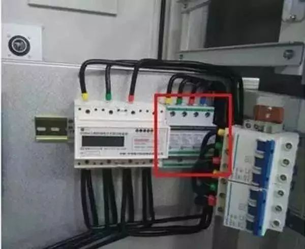 配電箱內(nèi)部結(jié)構(gòu)詳細(xì)分析，誰看誰懂，學(xué)不求人！