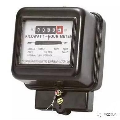 分析了配電箱的內部結構，誰能理解它？